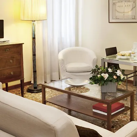 Hotel apartamentowy Ca' Foscolo Wenecja