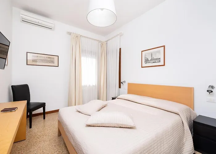 Ca' Foscolo 4* Venise
