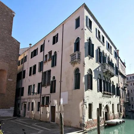 Lejlighedshotel Ca' Foscolo