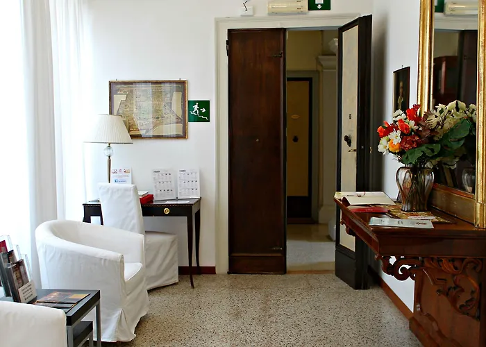 Ξενοδοχείο με διαμερίσματα Ca' Foscolo 4*