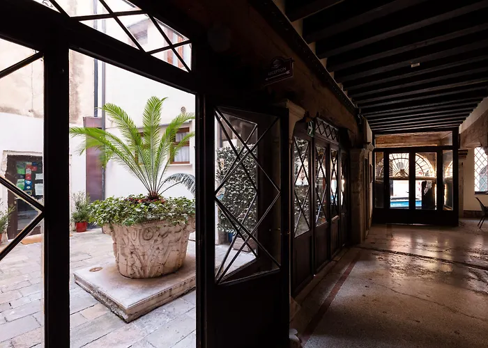 Ca' Foscolo 4* Βενετία