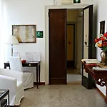 公寓式酒店 卡佛斯克罗公寓 4*