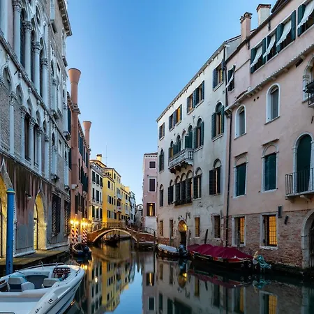 Ca' Foscolo Lägenhetshotell Venedig