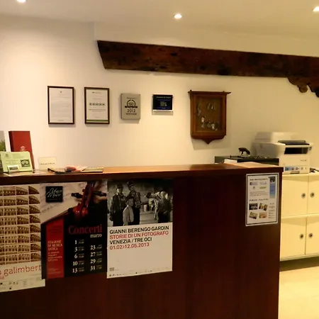 Ca' Foscolo Lägenhetshotell Venedig