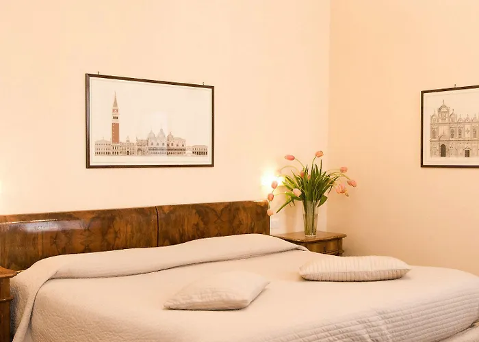Ca' Foscolo 4*