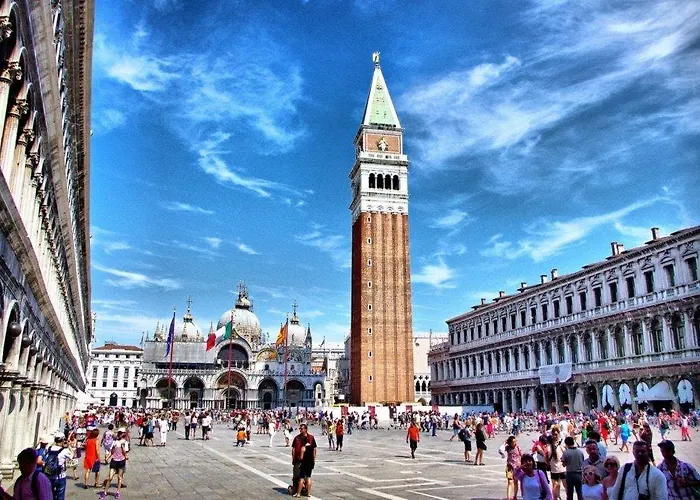 Ca' Foscolo 4*